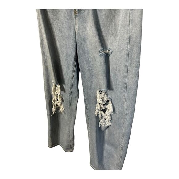 Wild Fable Womens Jeans High Rise Straight Light Wash Distressed Stretch 4 - Picture 10 of 11